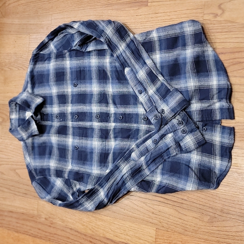 True Craft Ombre Blue Plaid Flannel Shirt